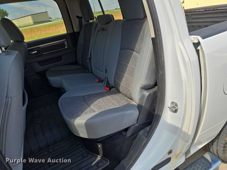 image for item EU3765 2015 Dodge Ram  1500 Crew Cab pickup truck