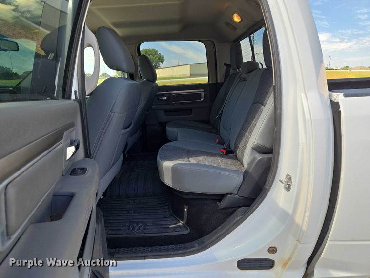 image for item EU3765 2015 Dodge Ram  1500 Crew Cab pickup truck