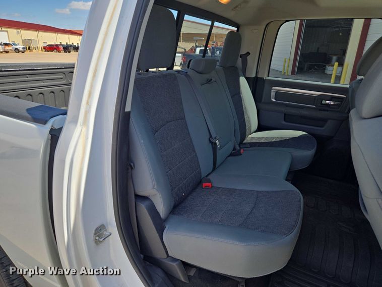 image for item EU3765 2015 Dodge Ram  1500 Crew Cab pickup truck