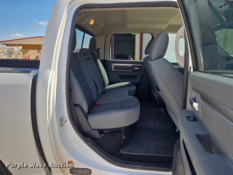 image for item EU3765 2015 Dodge Ram  1500 Crew Cab pickup truck