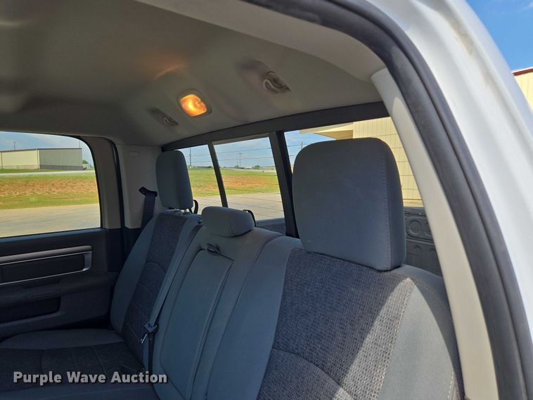 image for item EU3765 2015 Dodge Ram  1500 Crew Cab pickup truck