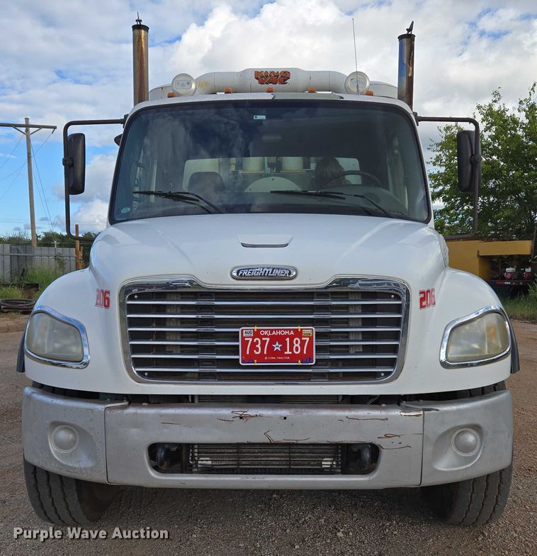 image for item EU3774 2007 Freightliner M2 vacuum truck