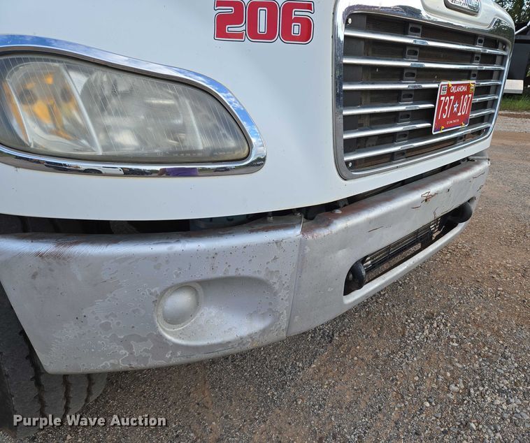 image for item EU3774 2007 Freightliner M2 vacuum truck