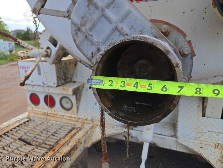 image for item EU3774 2007 Freightliner M2 vacuum truck