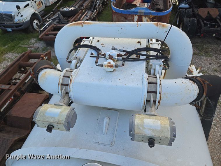 image for item EU3774 2007 Freightliner M2 vacuum truck