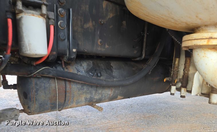 image for item EU3774 2007 Freightliner M2 vacuum truck