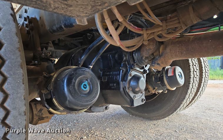 image for item EU3774 2007 Freightliner M2 vacuum truck