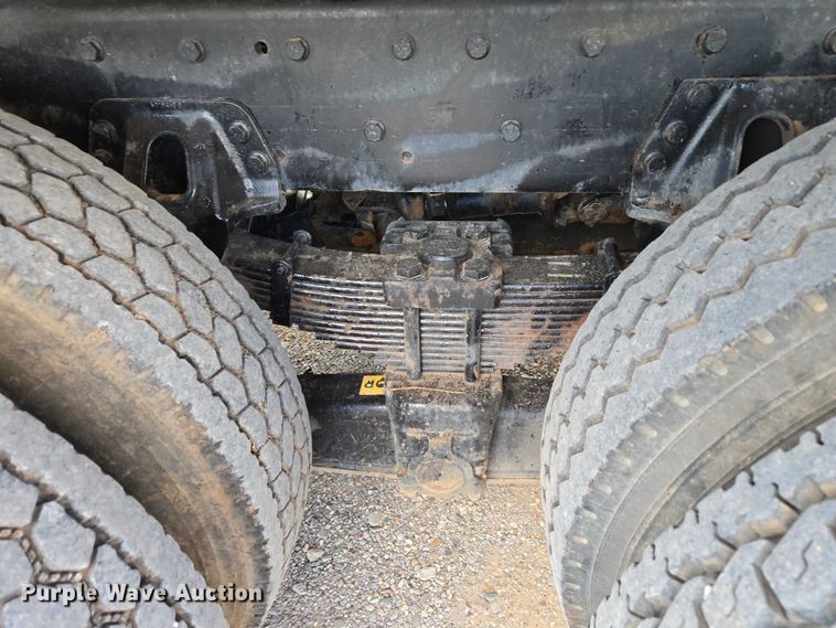 image for item EU3774 2007 Freightliner M2 vacuum truck