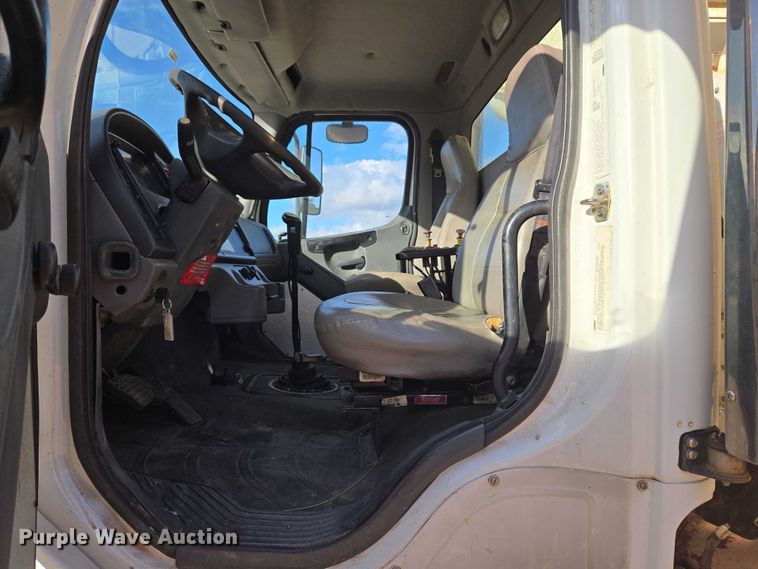 image for item EU3774 2007 Freightliner M2 vacuum truck