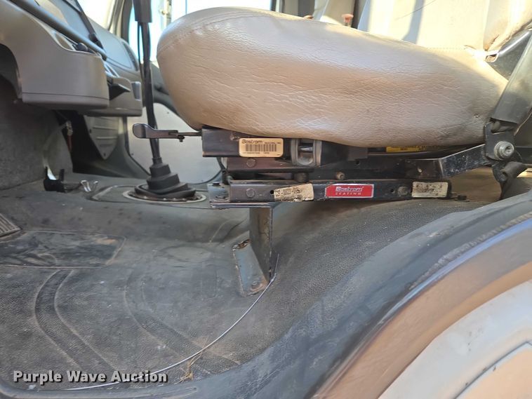 image for item EU3774 2007 Freightliner M2 vacuum truck