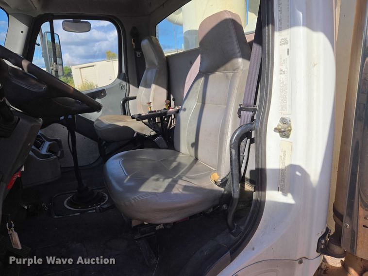 image for item EU3774 2007 Freightliner M2 vacuum truck