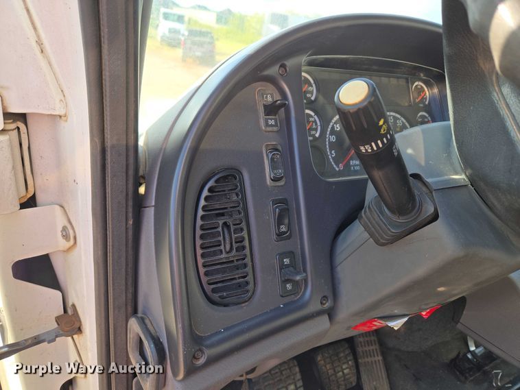 image for item EU3774 2007 Freightliner M2 vacuum truck