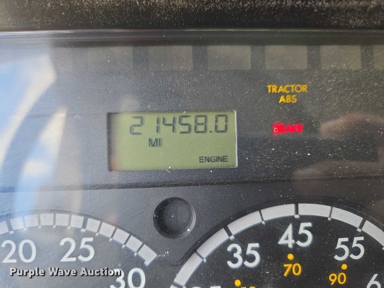 image for item EU3774 2007 Freightliner M2 vacuum truck