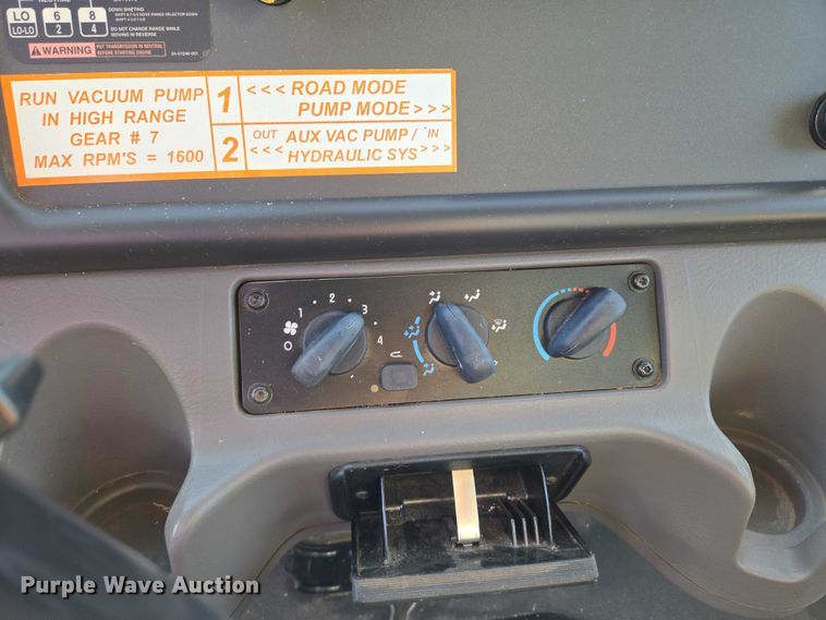 image for item EU3774 2007 Freightliner M2 vacuum truck