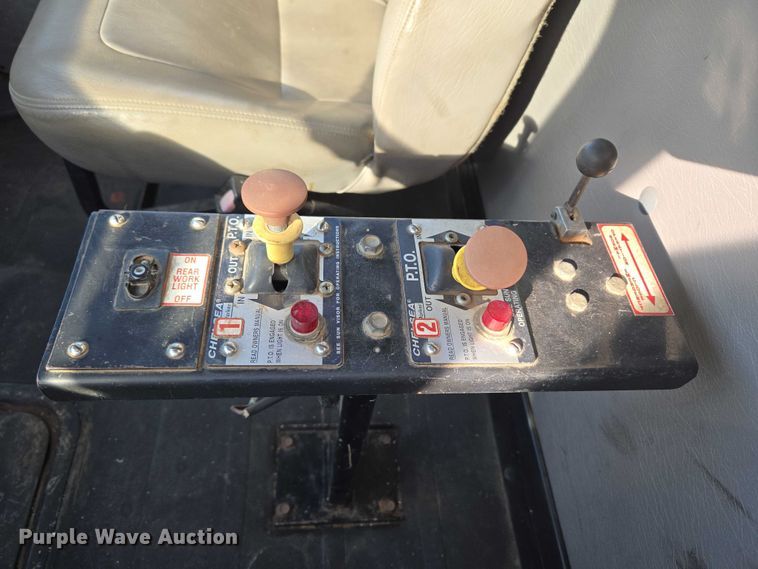 image for item EU3774 2007 Freightliner M2 vacuum truck