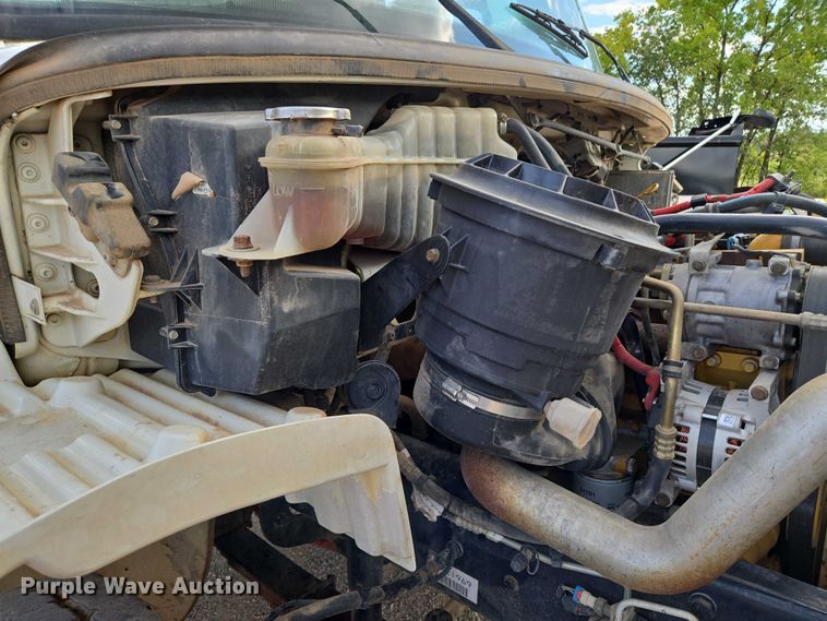 image for item EU3774 2007 Freightliner M2 vacuum truck