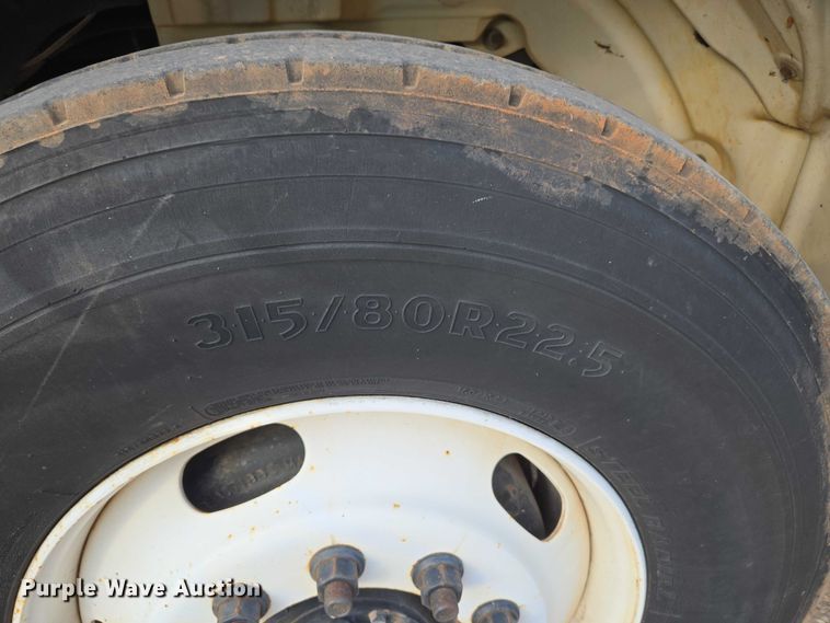 image for item EU3774 2007 Freightliner M2 vacuum truck