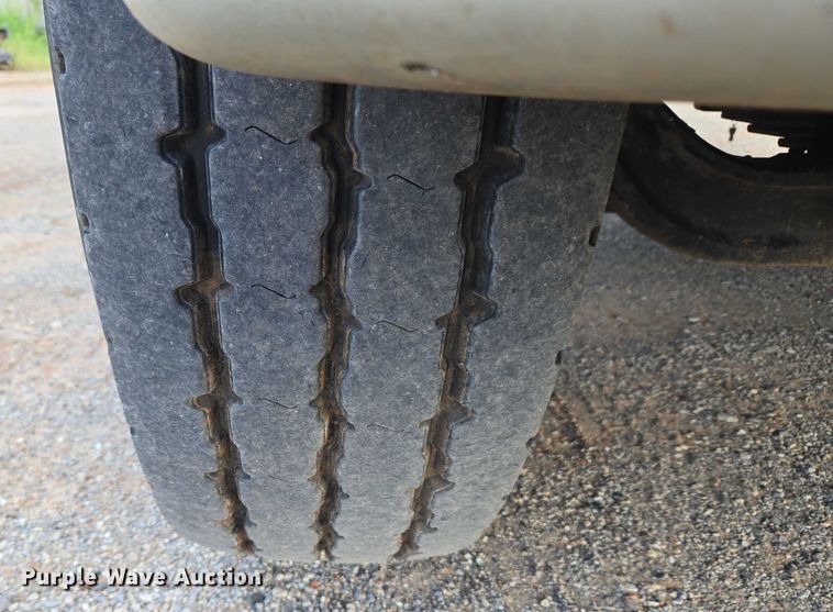 image for item EU3774 2007 Freightliner M2 vacuum truck