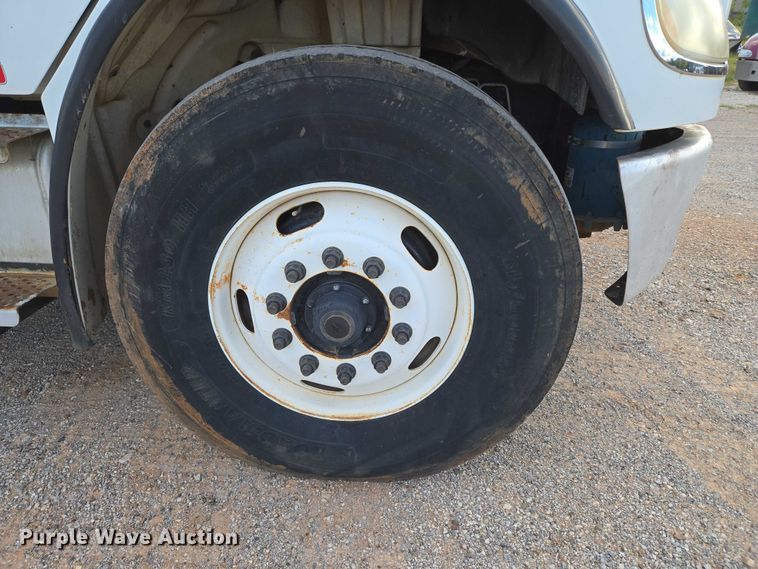 image for item EU3774 2007 Freightliner M2 vacuum truck