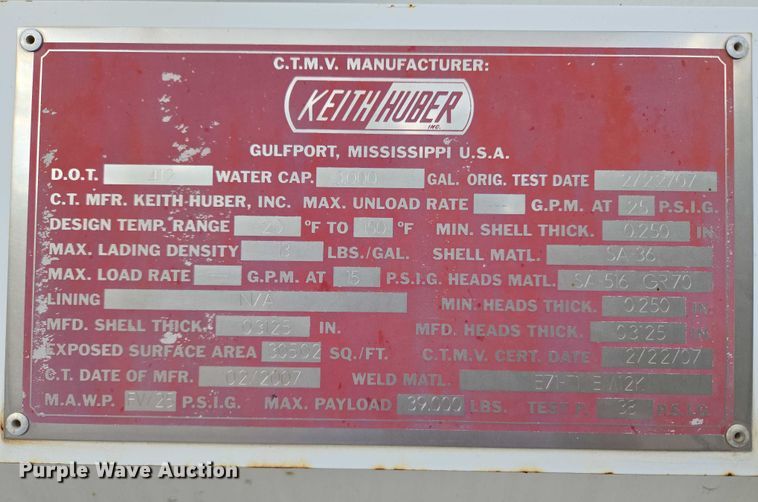 image for item EU3774 2007 Freightliner M2 vacuum truck