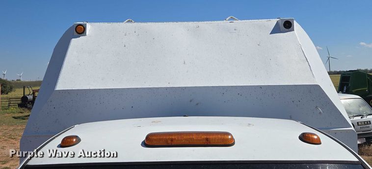 image for item EU3830 Rugby HR-520 dump bed