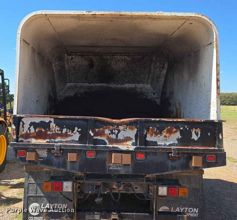 image for item EU3830 Rugby HR-520 dump bed