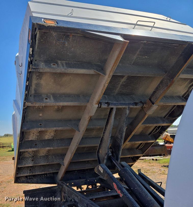 image for item EU3830 Rugby HR-520 dump bed