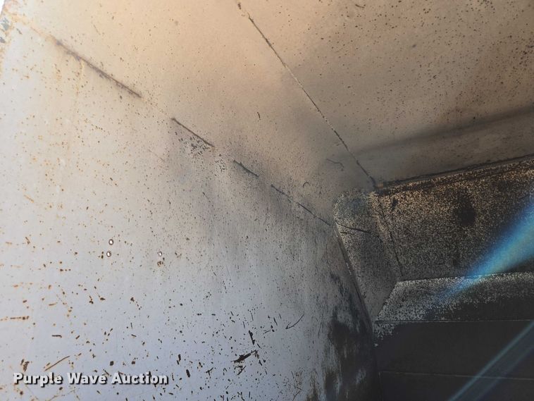 image for item EU3830 Rugby HR-520 dump bed