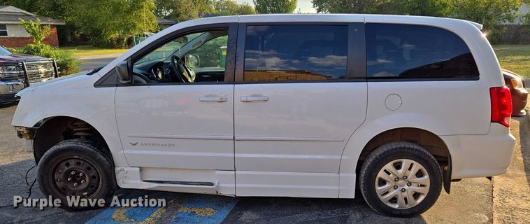 image for item EU3832 2017 Dodge Grand Caravan handicap accessible van