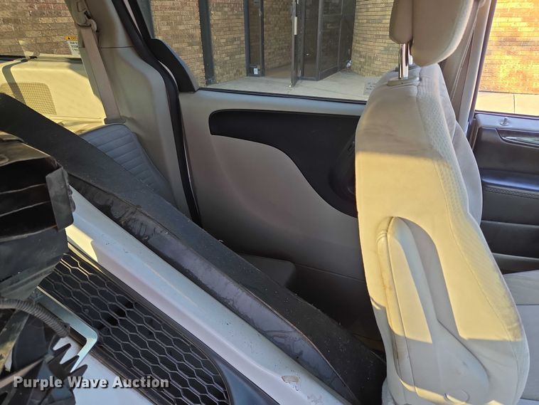 image for item EU3832 2017 Dodge Grand Caravan handicap accessible van
