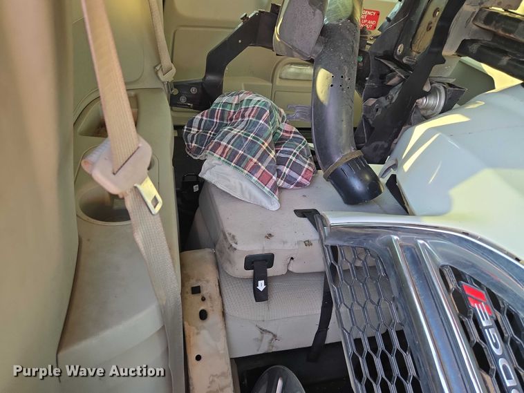 image for item EU3832 2017 Dodge Grand Caravan handicap accessible van