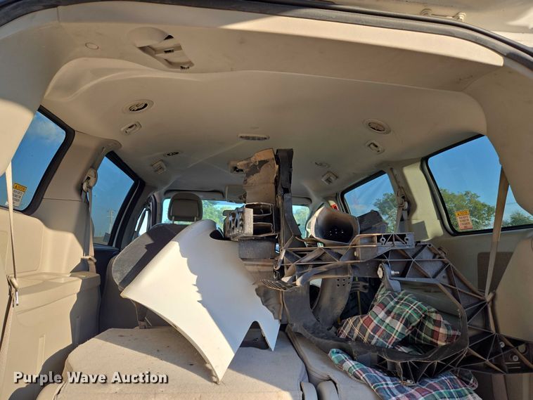 image for item EU3832 2017 Dodge Grand Caravan handicap accessible van