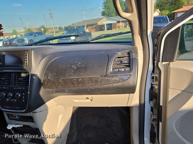 image for item EU3832 2017 Dodge Grand Caravan handicap accessible van