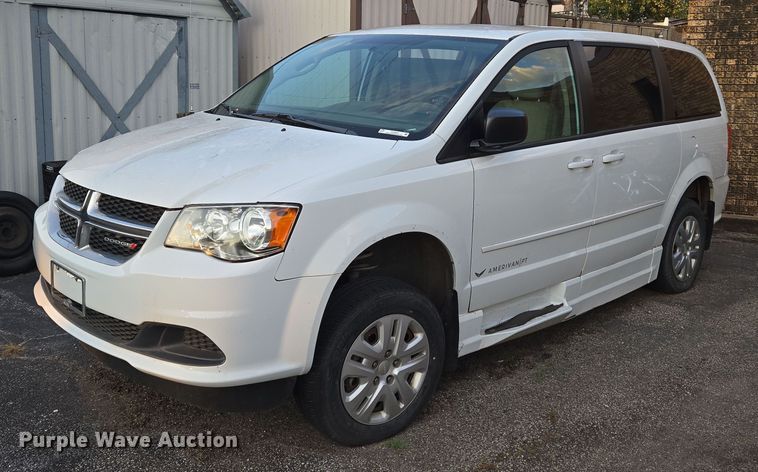 image for item EU3833 2017 Dodge Grand Caravan handicap accessible van