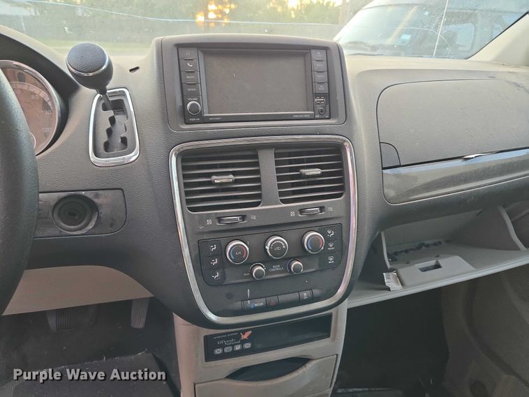 image for item EU3833 2017 Dodge Grand Caravan handicap accessible van