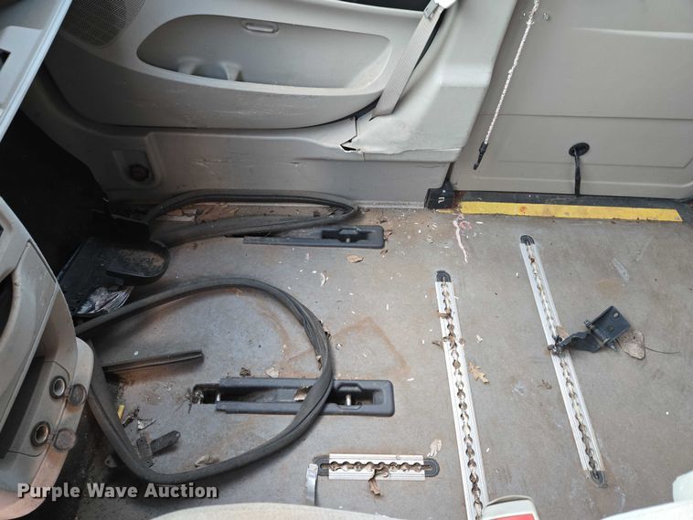 image for item EU3833 2017 Dodge Grand Caravan handicap accessible van