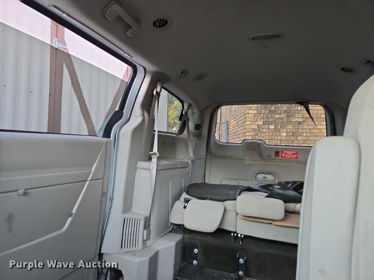 image for item EU3833 2017 Dodge Grand Caravan handicap accessible van