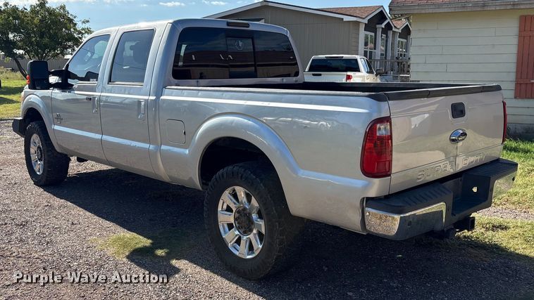 image for item EU4664 2013 Ford F250 Super Duty Crew Cab pickup truck