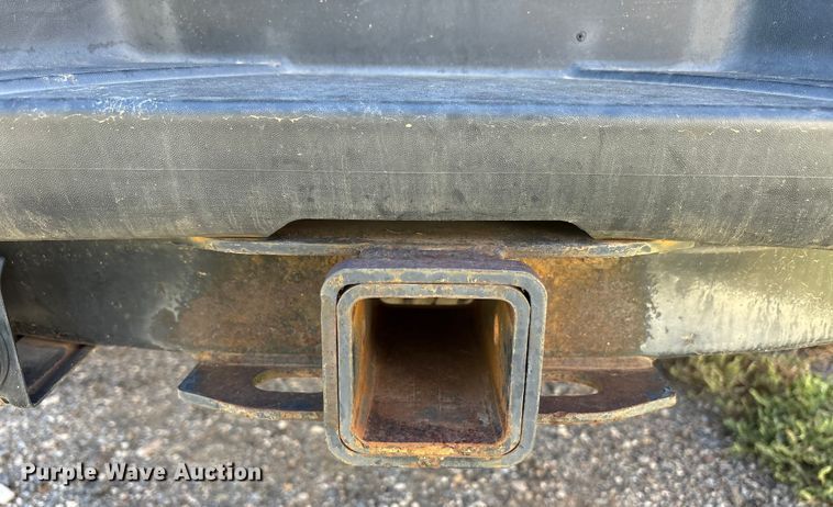 image for item EU4664 2013 Ford F250 Super Duty Crew Cab pickup truck