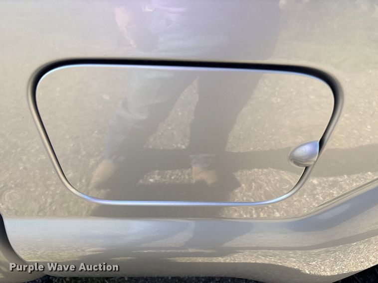 image for item EU4664 2013 Ford F250 Super Duty Crew Cab pickup truck