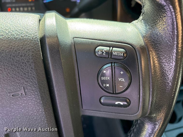 image for item EU4664 2013 Ford F250 Super Duty Crew Cab pickup truck