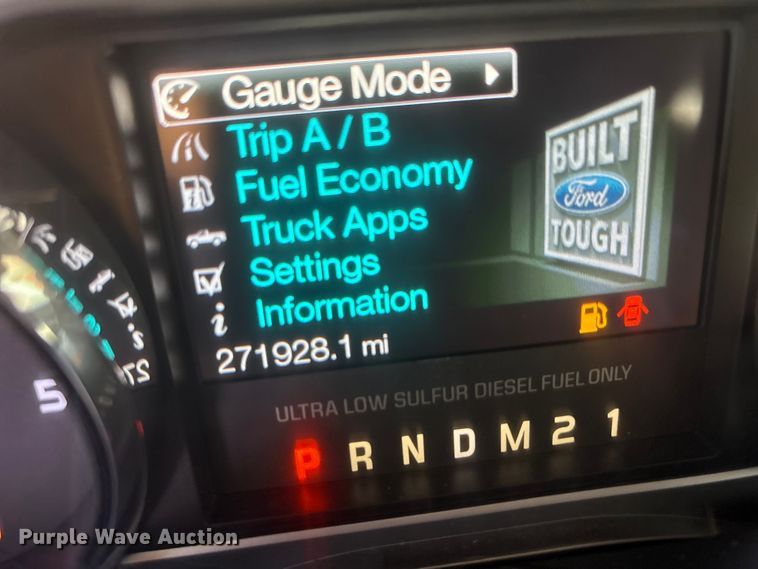 image for item EU4664 2013 Ford F250 Super Duty Crew Cab pickup truck