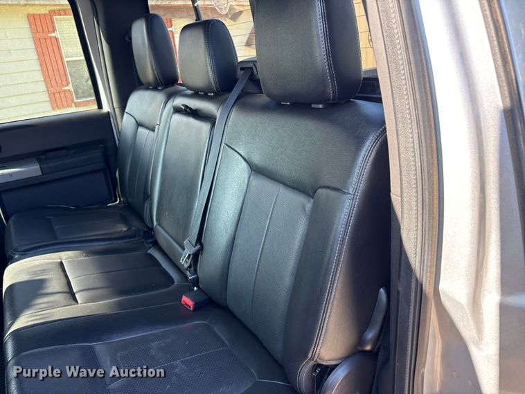 image for item EU4664 2013 Ford F250 Super Duty Crew Cab pickup truck