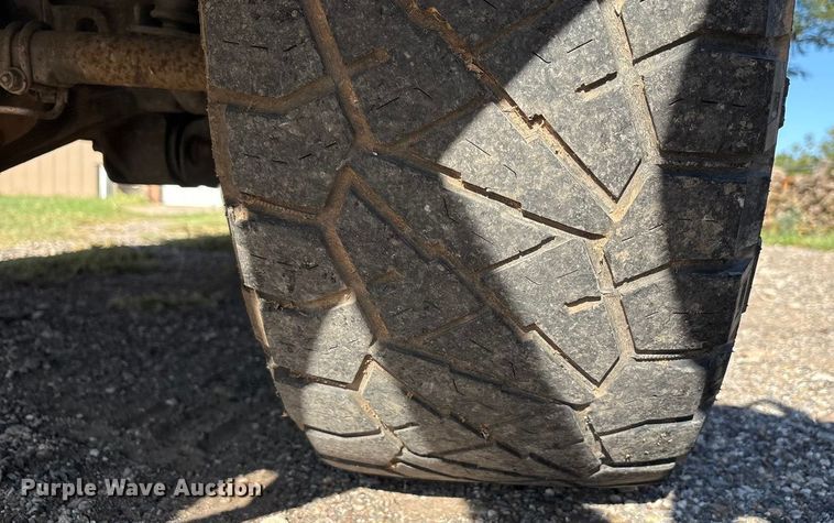 image for item EU4664 2013 Ford F250 Super Duty Crew Cab pickup truck