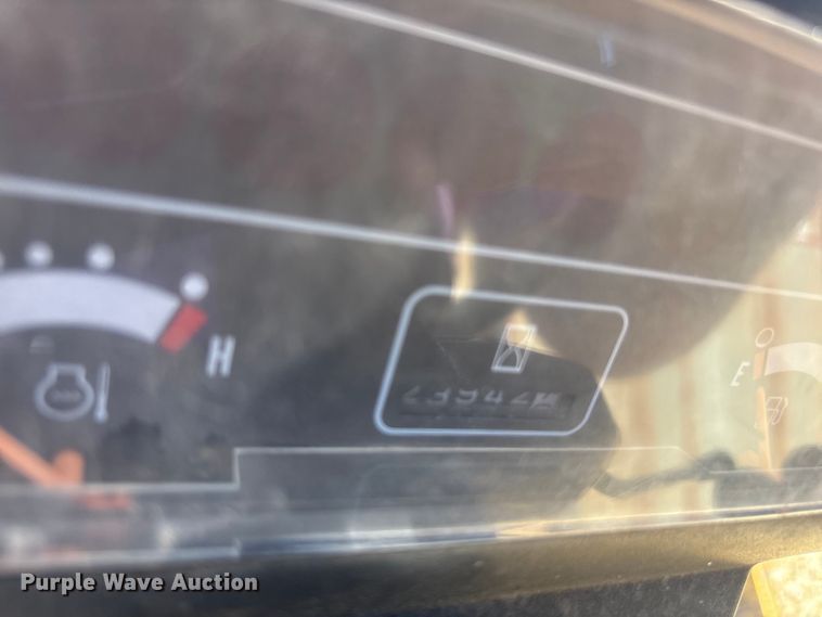 image for item EU4667 Caterpillar DP70 forklift