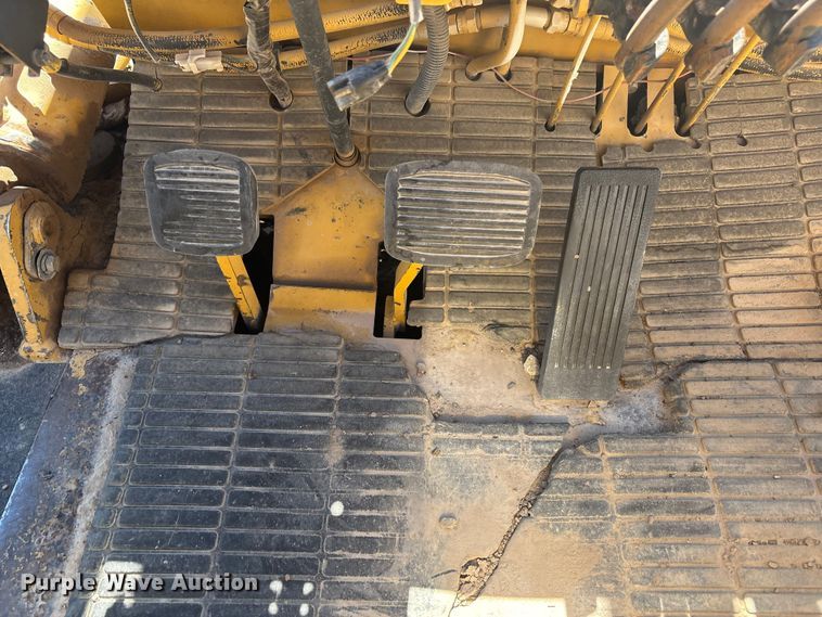 image for item EU4667 Caterpillar DP70 forklift