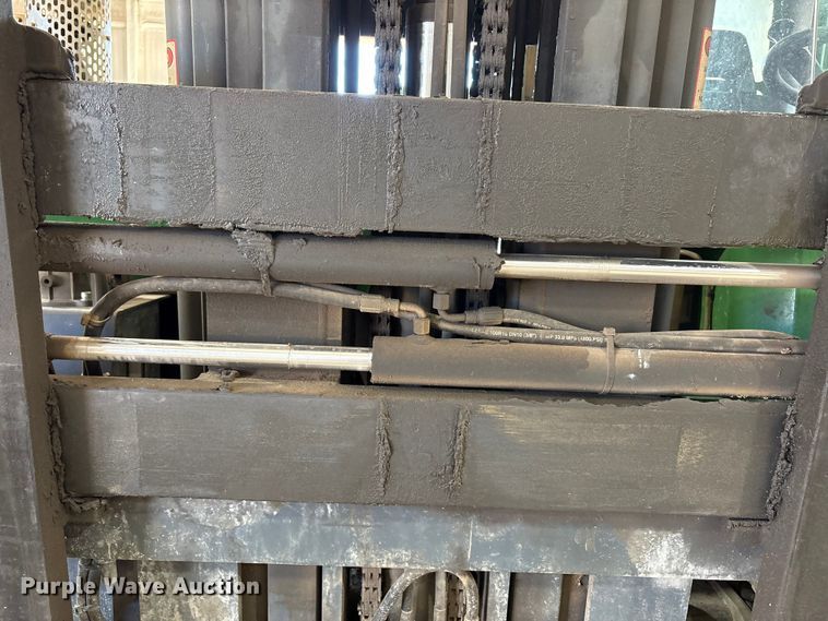 image for item EU4669 Combilift C6000 forklift