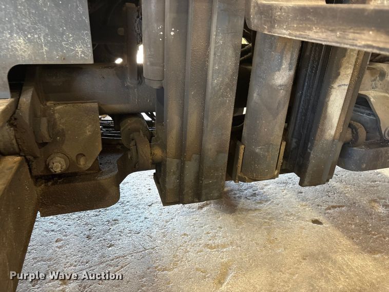 image for item EU4669 Combilift C6000 forklift