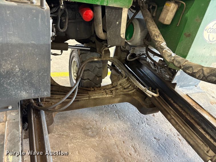 image for item EU4669 Combilift C6000 forklift