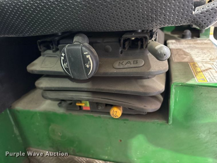 image for item EU4669 Combilift C6000 forklift